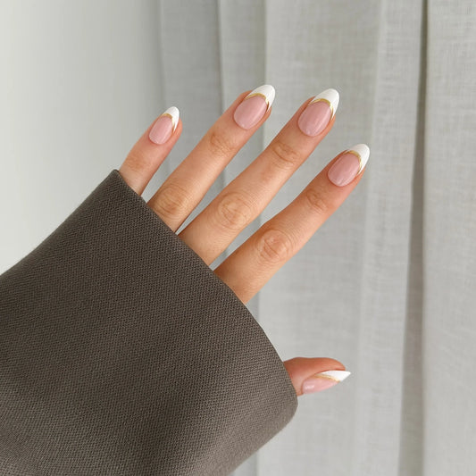 Goldie White Tip (Gel) - Pressing Nails